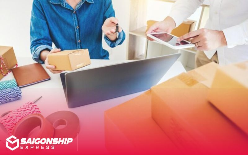 Tiếp Nhận & Đóng Gói Hàng Hóa