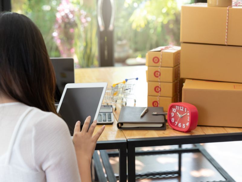 Dịch vụ giao hàng tại phường Rạch Dừa, TP. HCM phục vụ đa dạng đối tượng
