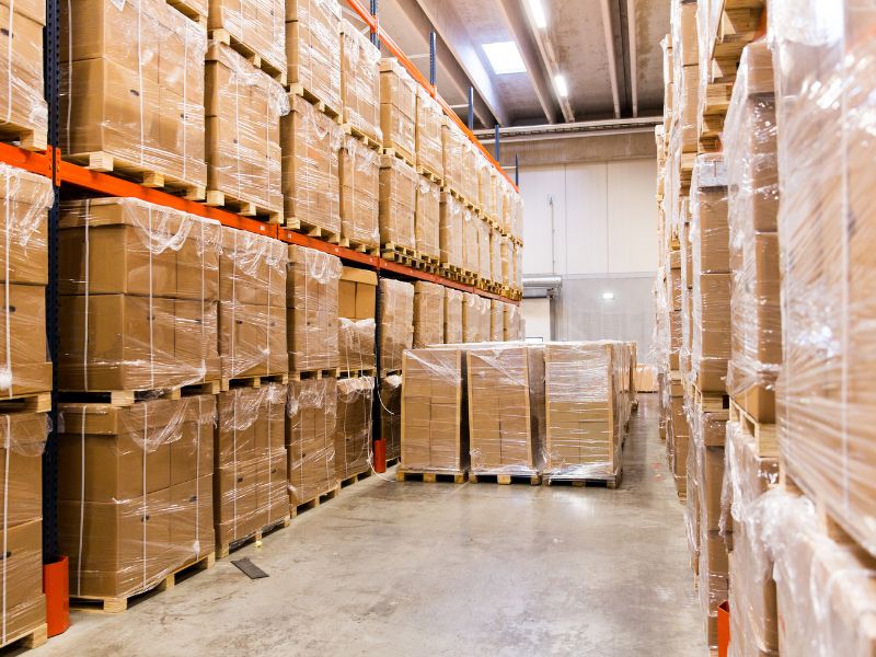 Những ai nên sử dụng dịch vụ giao hàng tại phường Tam Long, TP. HCM?