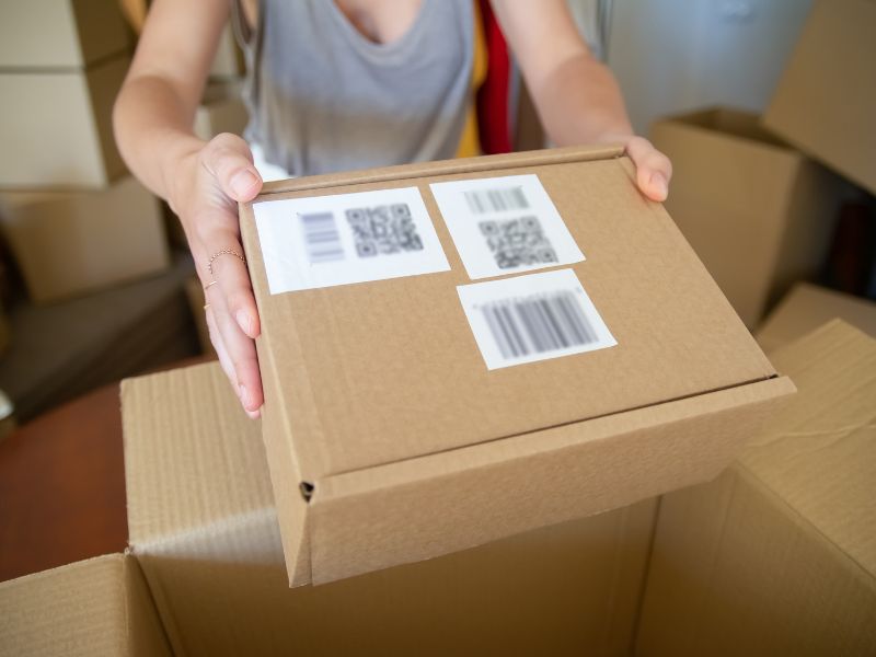 Các đối tượng nên sử dụng dịch vụ giao hàng tại phường Tân Phước, TP. HCM