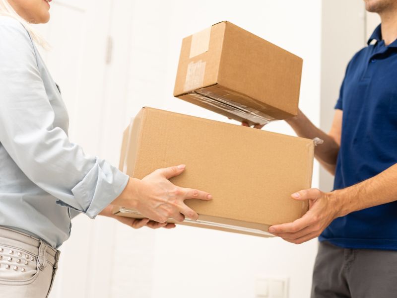 Hướng Dẫn Chi Tiết Cách Sử Dụng Dịch Vụ Tại Địa Chỉ Bưu Cục J&T Express tại Bến Thành, TP.HCM