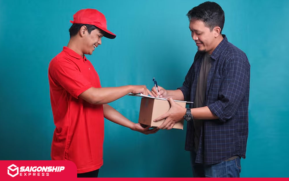 Ship Hàng Dễ Dàng Từ An Phú Với VNPost Và SaigonShip