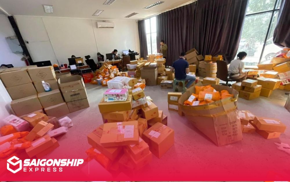 Dịch vụ kho bãi và logistics