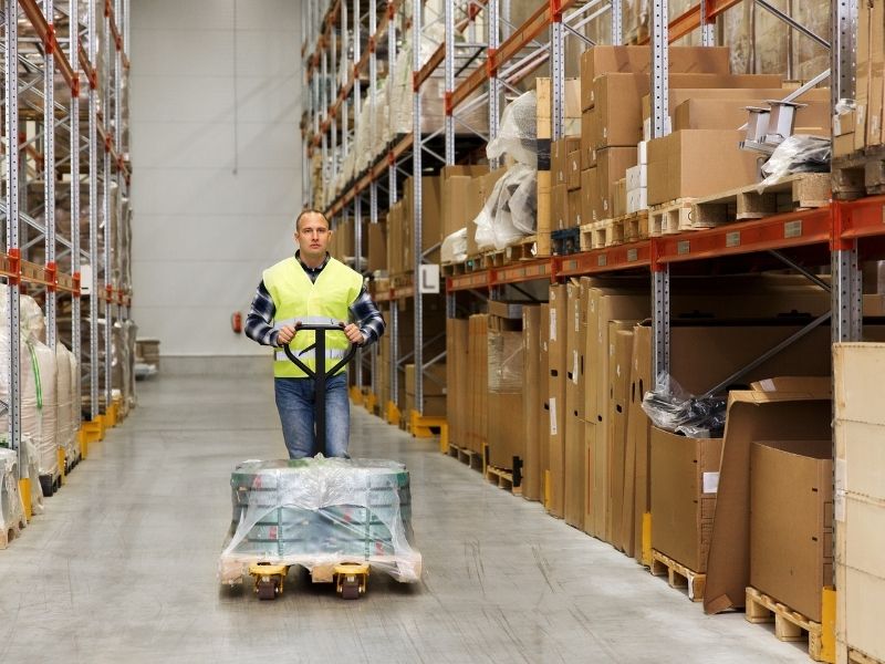 Đóng góp của dịch vụ giao hàng tại phường 4 đối với kinh tế địa phương