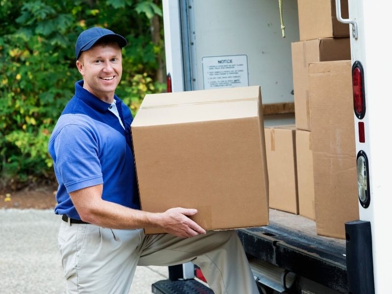 Nhu cầu phát triển dịch vụ giao hàng tại phường Phú Đức