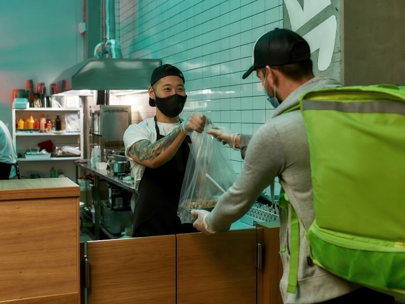 Vì sao nên lựa chọn SaigonShip khi cần dịch vụ giao hàng tại xã Bình Lộc