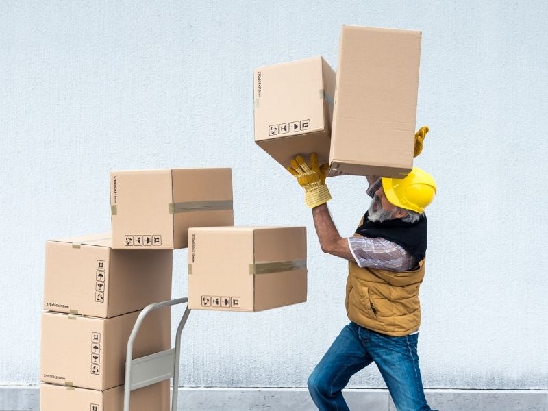 Vai trò của dịch vụ giao hàng tại xã Long Hà trong đời sống và kinh doanh