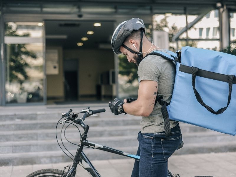 Vai trò quan trọng của dịch vụ giao hàng tại địa phương