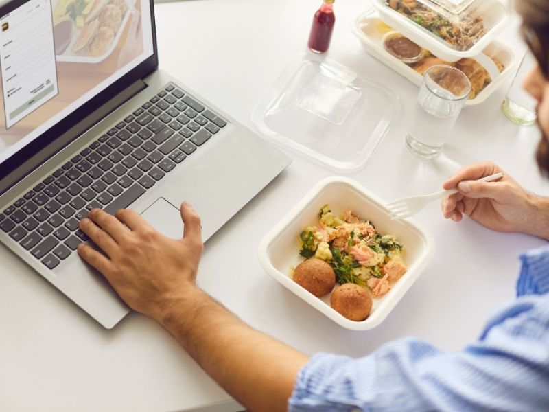 Vai trò của dịch vụ giao hàng tại xã Xuân Thọ trong đời sống hiện đại